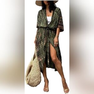 ✨️3/$25✨️ Green and Black Tie-waist Kimono/Coverup